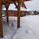 ロッジ Chatki Niwki U Zboja クロシチェンコ