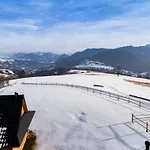 Orman Evi Chatki Niwki U Zboja Krościenko