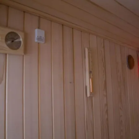 Chatki Niwki U Zboja 롯지