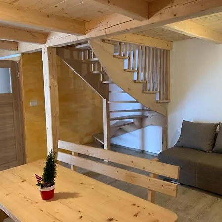 Chatki Niwki U Zboja