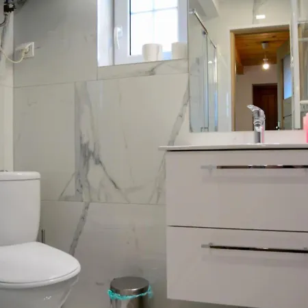 Chatki Niwki U Zboja