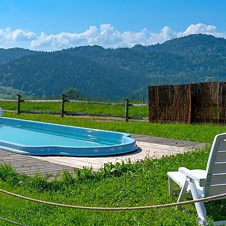 Chatki Niwki U Zboja Lodge