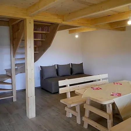 ロッジ Chatki Niwki U Zboja *
