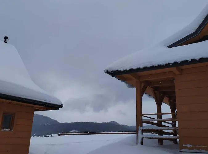 Chatki Niwki U Zbója Domek letniskowy *